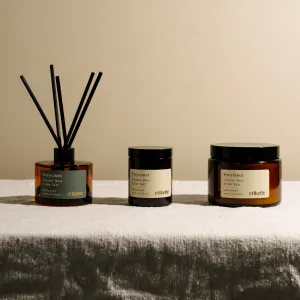 Freycinet // Coastal Moss   Sea Salt Etikette Candle