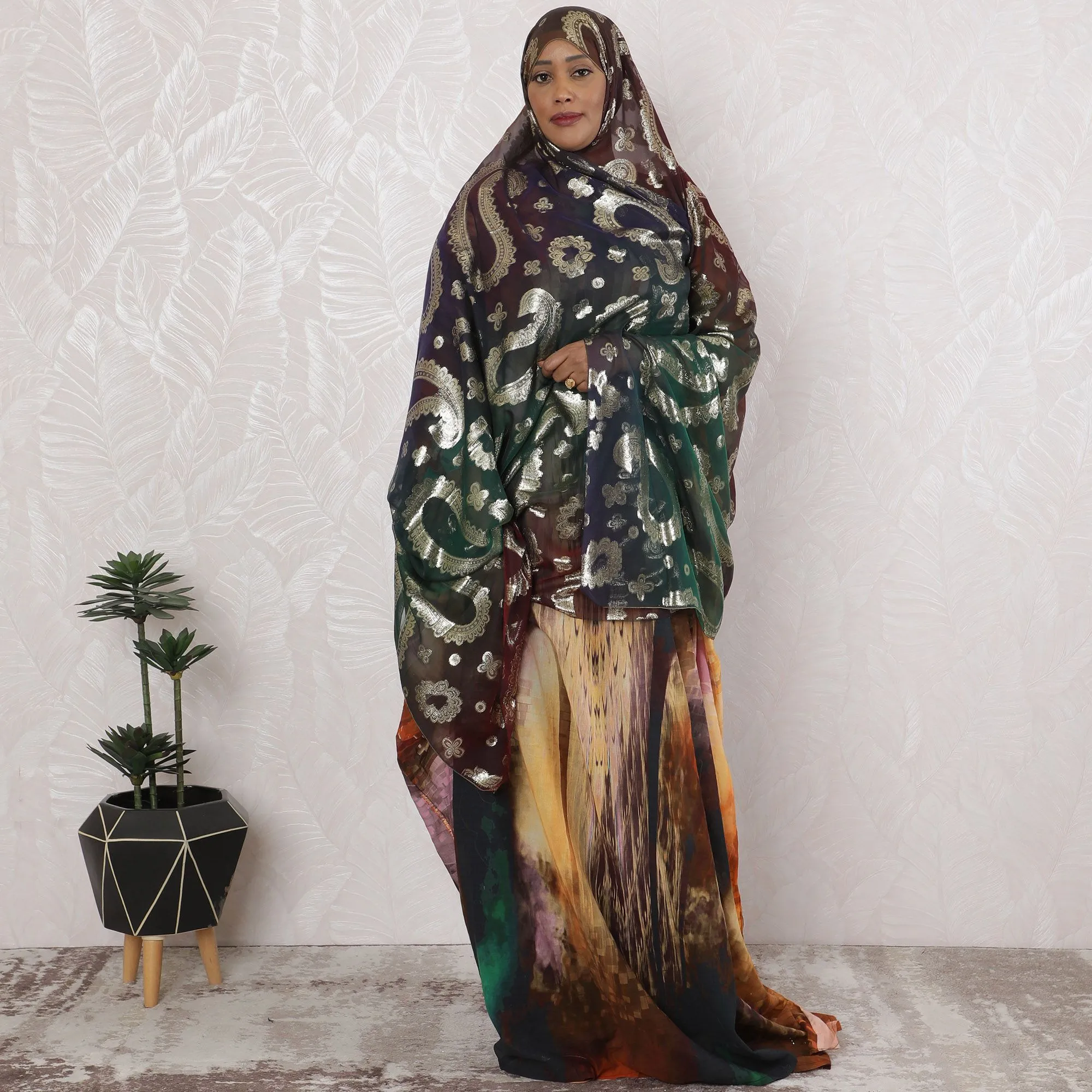 Vintage Mauve Pure Fransawi Silk Chiffon Fabric with Bronze Paisley Elegance, 110cm Width - Traditional Garbasaar, Piece of 2.0 Mtrs-D18644